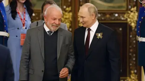 The Brazilian President Luiz Inácio Lula da Silva Says He Has No Connection To Donald Trump